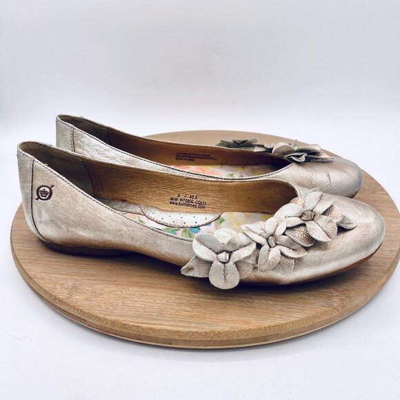 Born Shoes Womens 9 Gold Leather Slip On Comfort Ballet Flats Bow - Picture 1 of 12